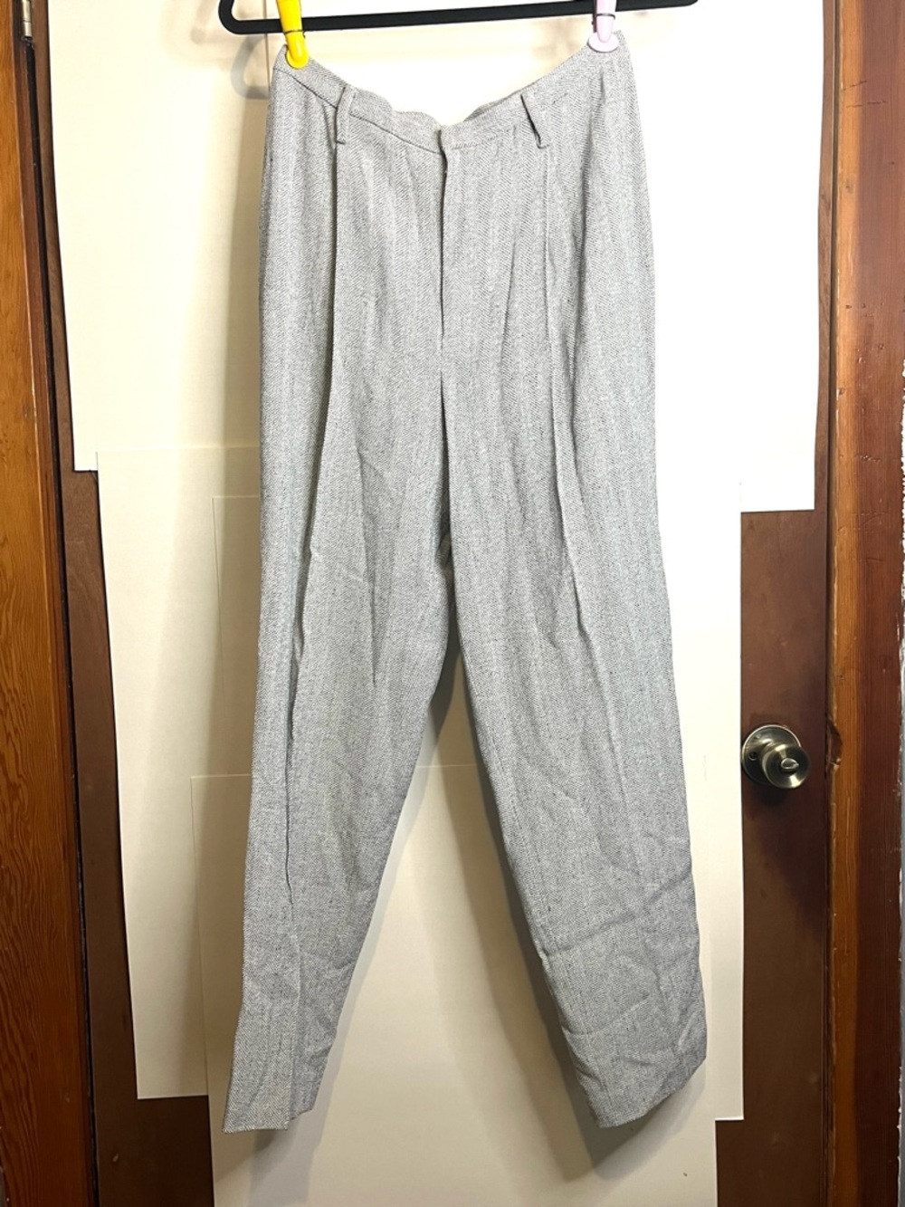 Ellen Tracy Petite (VTG 10) White & Black Pleated Herringbone Pants 90s